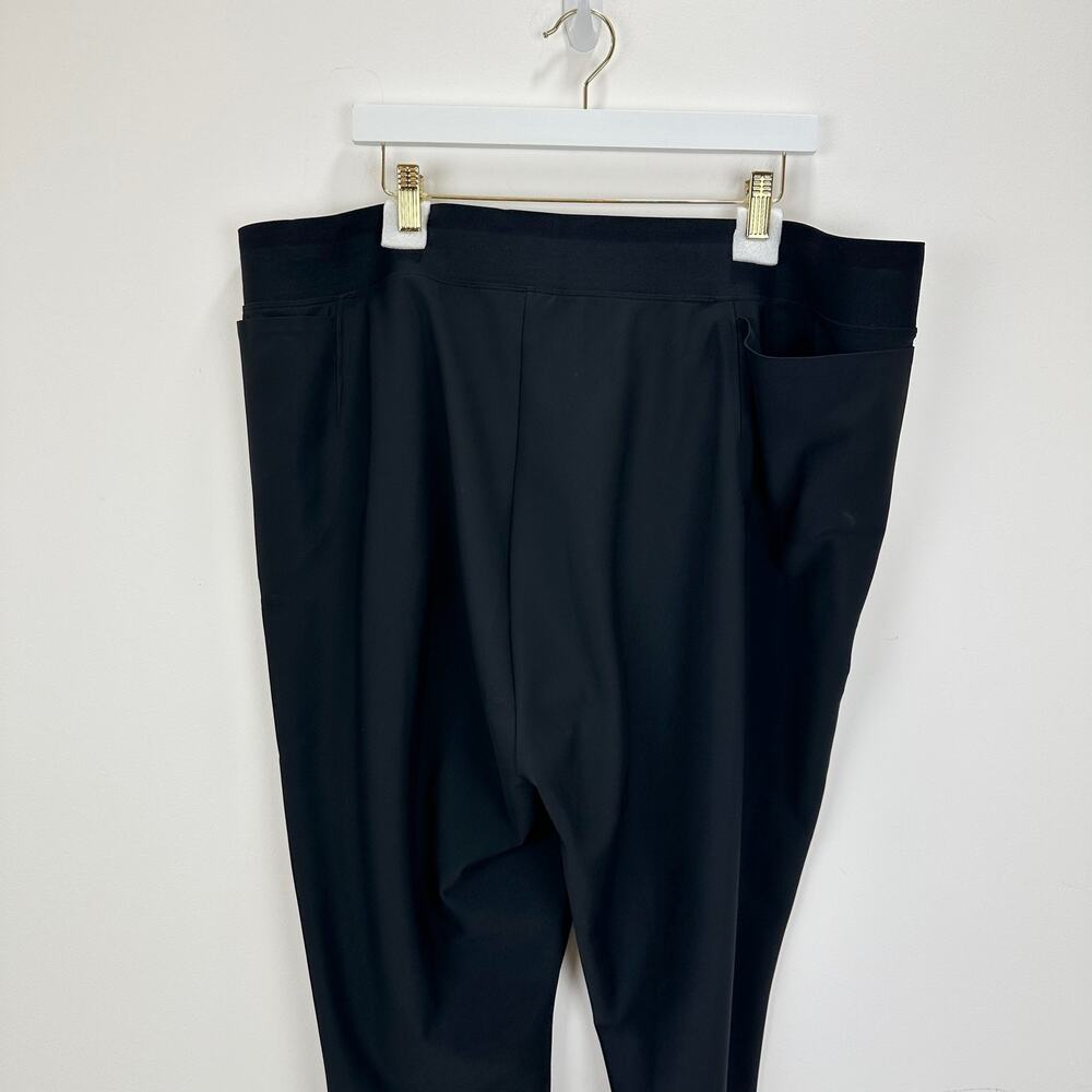 Athleta Stellar Tight Pant Pocket Plus Size Black Plus Size Athleisure US 26 NWT - Picture 12 of 16